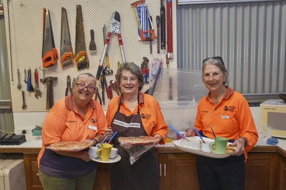 Morning tea at the shed (Nov 2018)